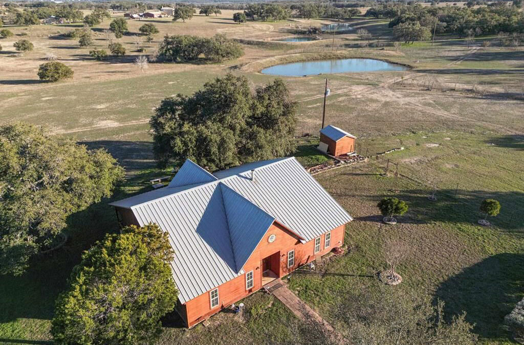 117 County Road 407 (Spicewood)
